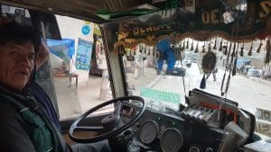 BOLIVIA, scoprire Sucre a bordo di un microtaxi, foto corrada onorifico - 20180202 183346 copia